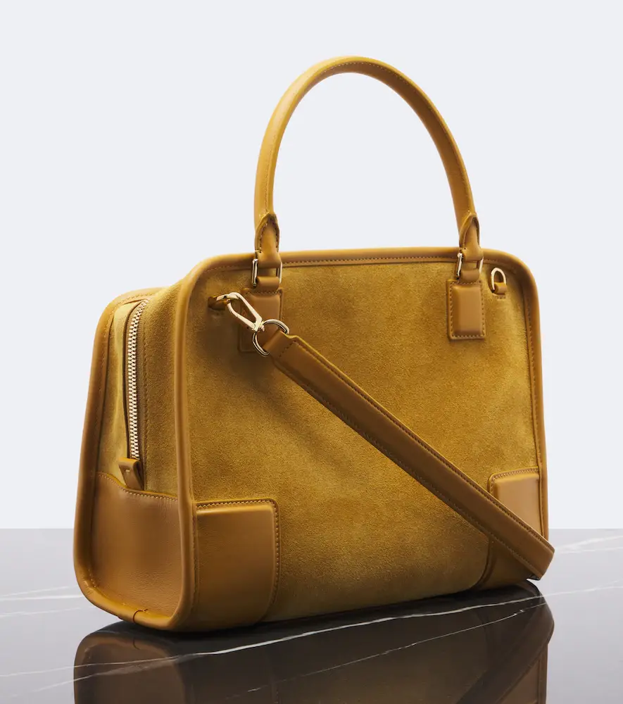 Loewe Amazona 180 Medium suede top-handle bag | Thumbnail 4 Loewe Amazona 180 Medium suede top-handle bag | Thumbnail 4