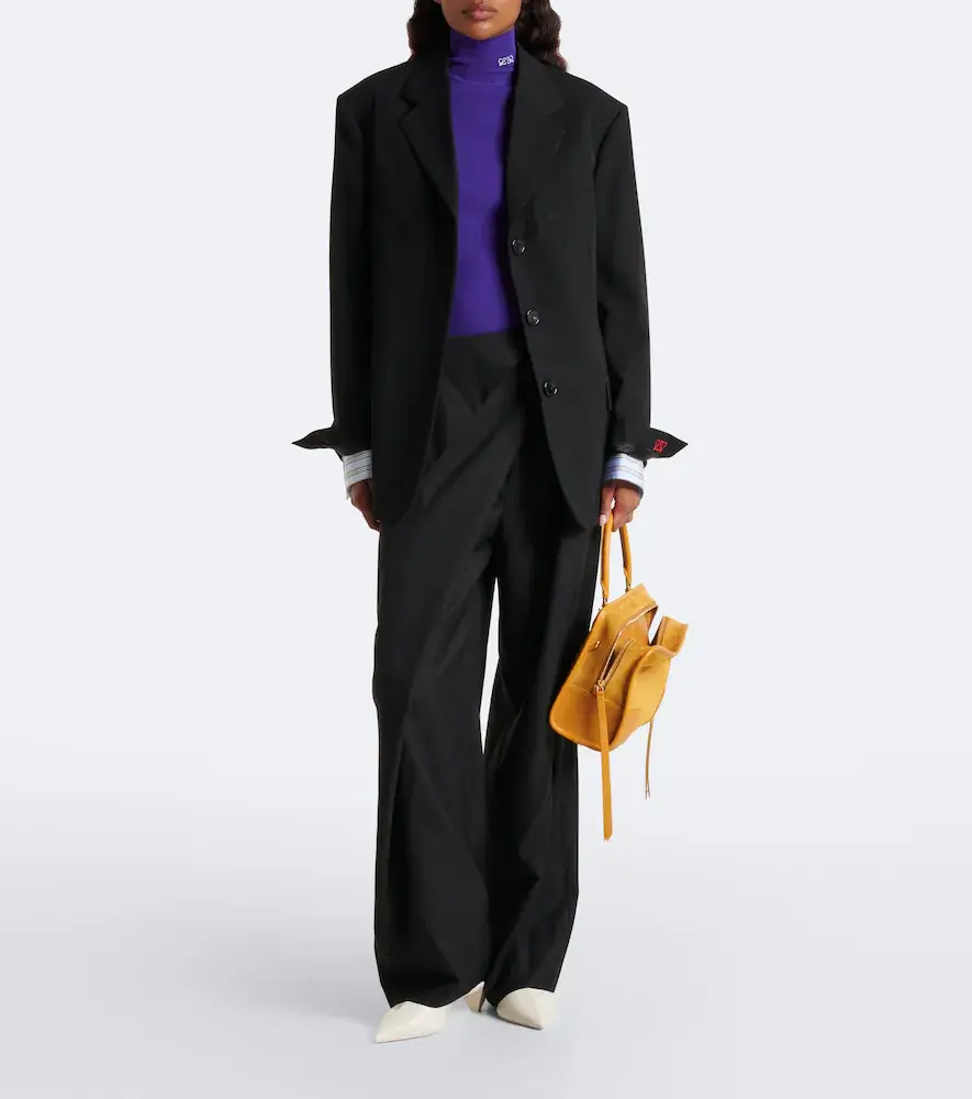 Loewe Amazona 180 Medium suede top-handle bag | Thumbnail 6 Loewe Amazona 180 Medium suede top-handle bag | Thumbnail 6
