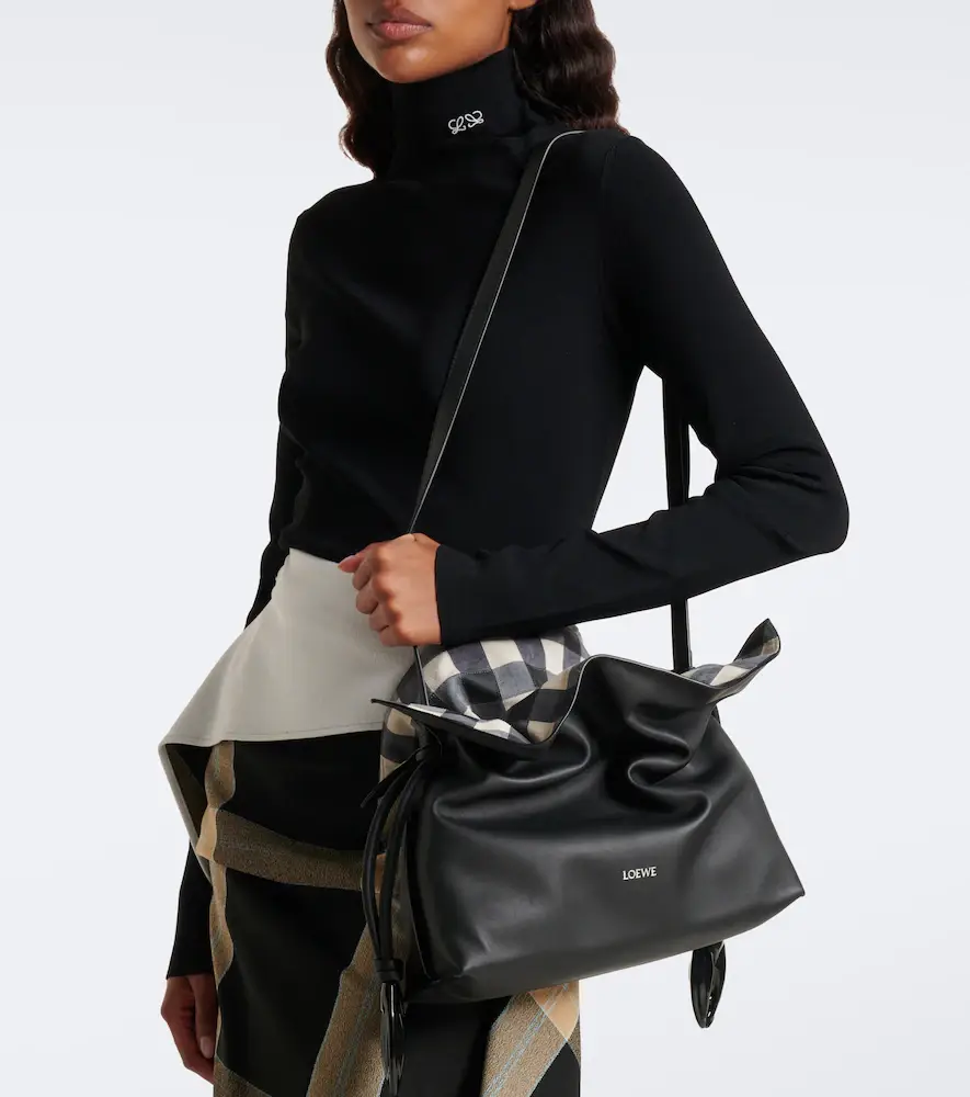 Loewe x Cosima von Bonin Flamenco Medium leather clutch | Thumbnail 7 Loewe x Cosima von Bonin Flamenco Medium leather clutch | Thumbnail 7