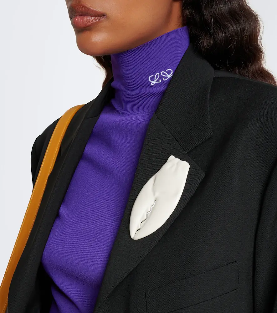 Loewe x Cosima von Bonin Small Claw brooch | Thumbnail 4 Loewe x Cosima von Bonin Small Claw brooch | Thumbnail 4