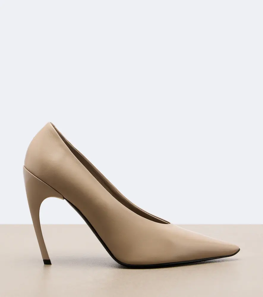 Roger Vivier Choc leather pumps | Thumbnail 3 Roger Vivier Choc leather pumps | Thumbnail 3