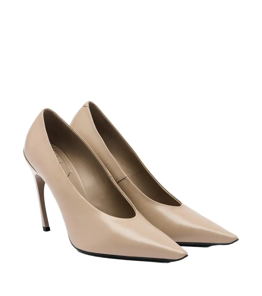 Roger Vivier Choc leather pumps