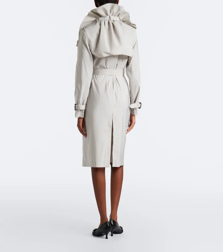 Burberry Ruffled trench coat | Thumbnail 3