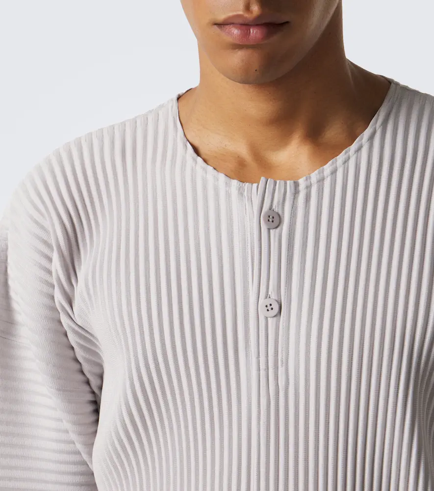 Homme Plissé Issey Miyake Homme Plissé Issey Miyake Monthly Colors: September pleated Henley shirt | Thumbnail 5