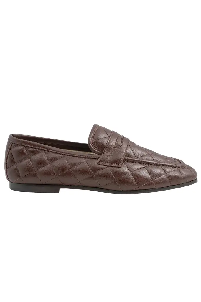 Essenziale Quilted Loafer