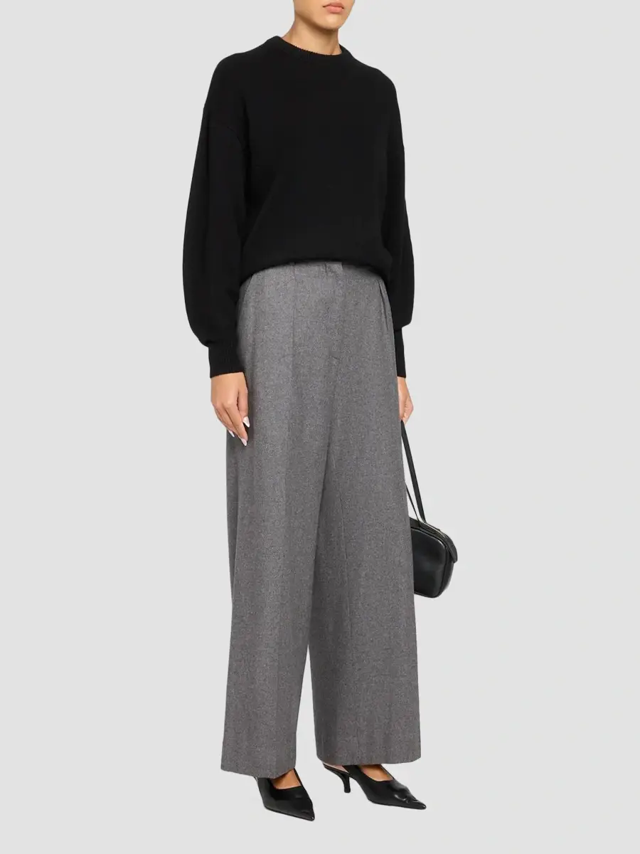 Theory Women's Cashmere Crewneck Sweater | Thumbnail 2 Theory Women's Cashmere Crewneck Sweater | Thumbnail 2