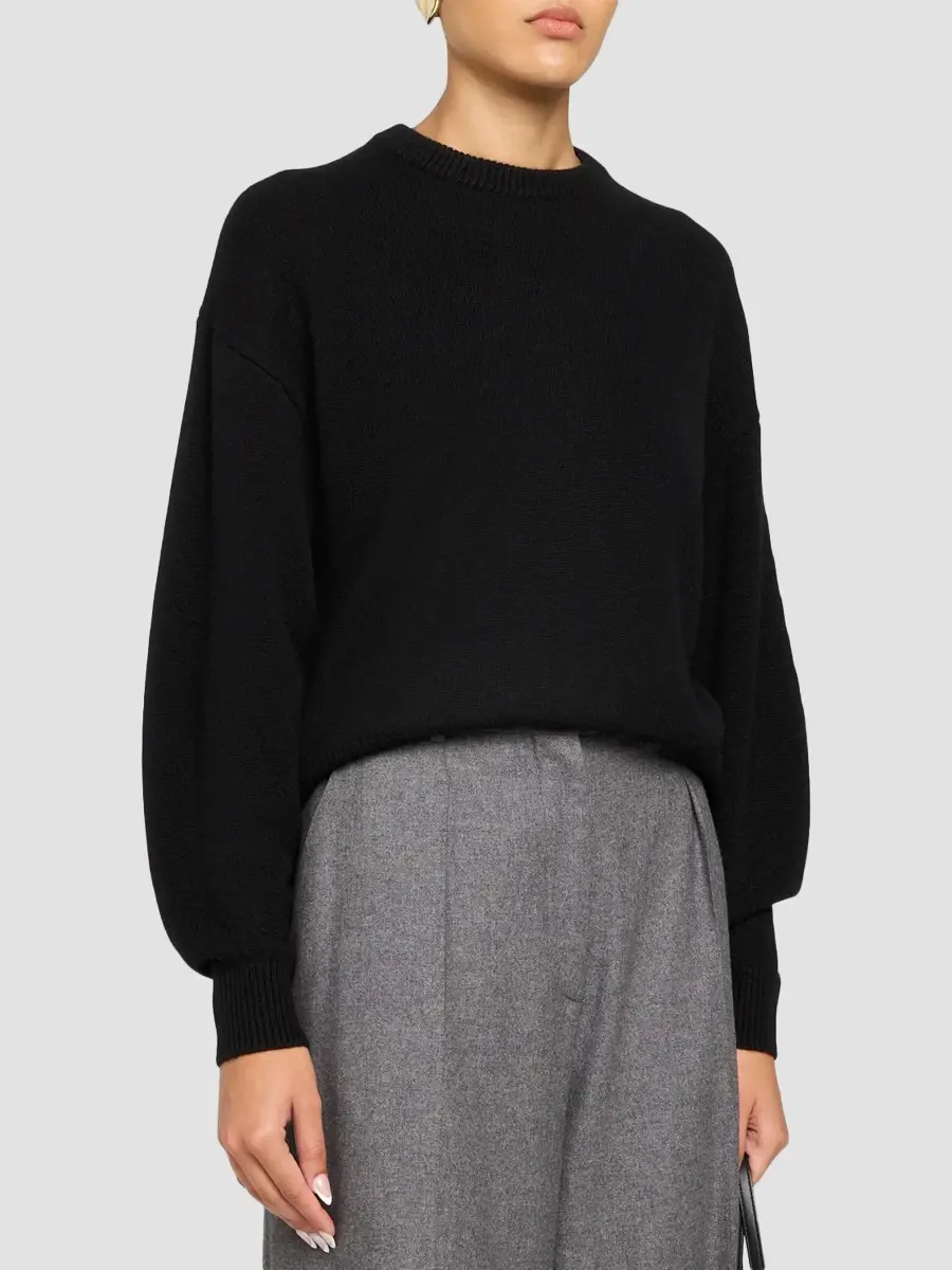 Theory Women's Cashmere Crewneck Sweater | Thumbnail 4 Theory Women's Cashmere Crewneck Sweater | Thumbnail 4