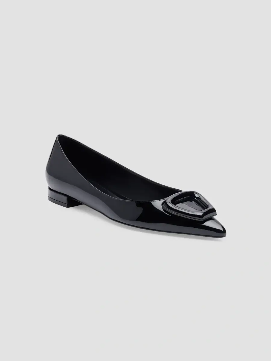 Stuart Weitzman Women's VeryVinnie Patent Leather Ballet Flats | Thumbnail 2 Stuart Weitzman Women's VeryVinnie Patent Leather Ballet Flats | Thumbnail 2