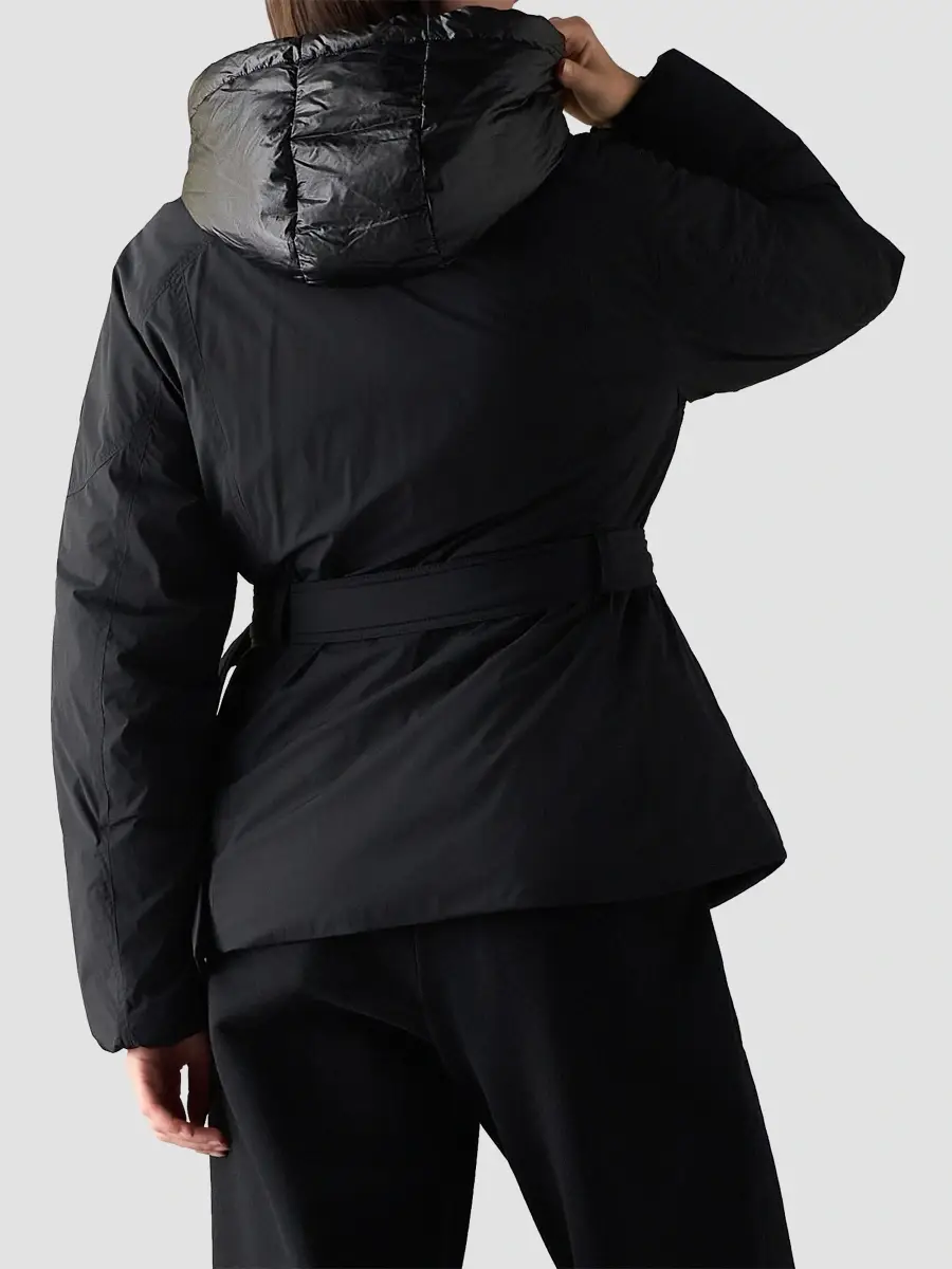 Moose Knuckles Women's Tegan Belted Down Coat | Thumbnail 3 Moose Knuckles Women's Tegan Belted Down Coat | Thumbnail 3