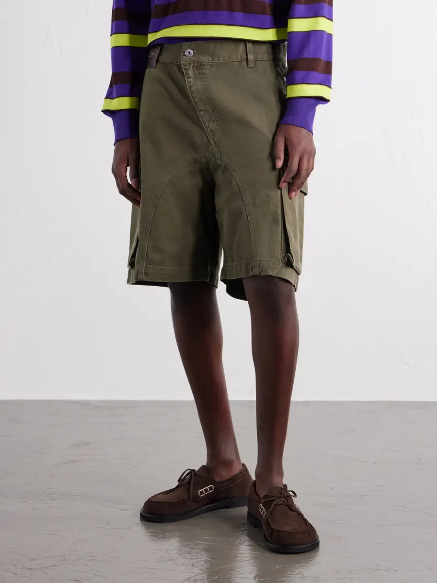 JW Anderson Twisted Straight-Leg Cotton-Twill Shorts - Men | Thumbnail 3 JW Anderson Twisted Straight-Leg Cotton-Twill Shorts - Men | Thumbnail 3