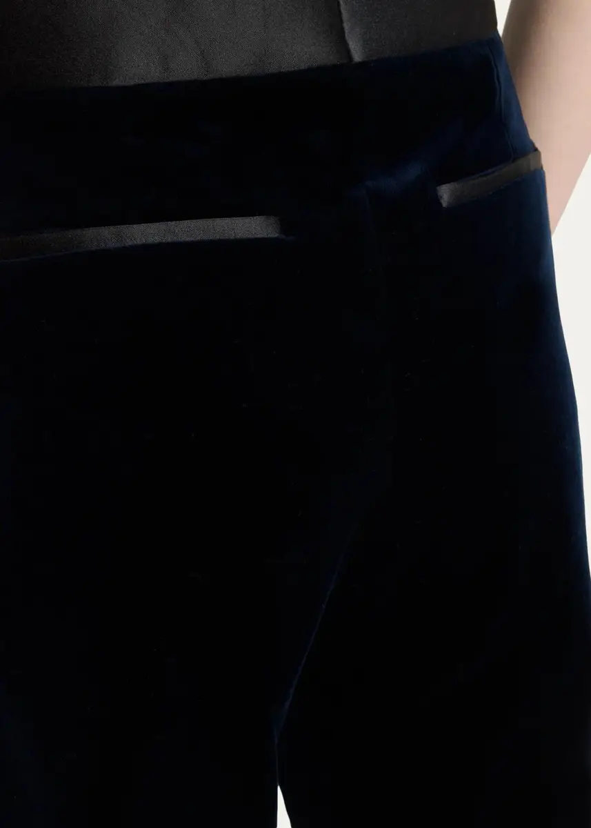 Victoria Beckham Alina Tailored Velvet Wide-Leg Trousers | Thumbnail 5 Victoria Beckham Alina Tailored Velvet Wide-Leg Trousers | Thumbnail 5