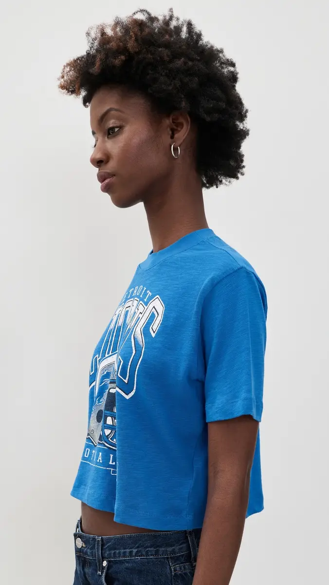 Junk Food Lions Helmut Mock Crop Tee | Thumbnail 4