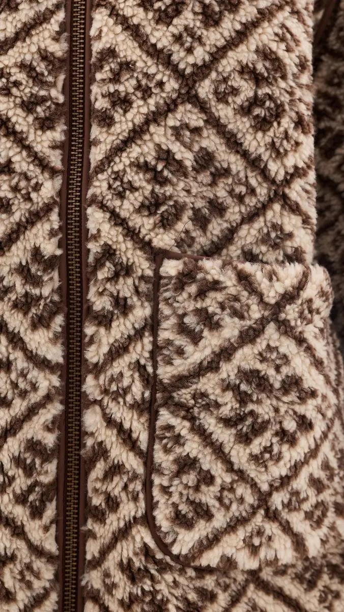 Marea Hooded Sherpa Jacket | Thumbnail 6