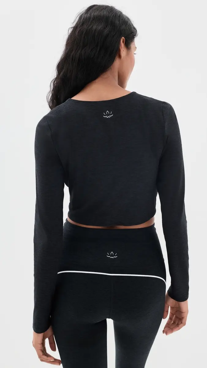 Beyond Yoga Featherweight Plie Long Sleeve Tee | Thumbnail 3 Beyond Yoga Featherweight Plie Long Sleeve Tee | Thumbnail 3