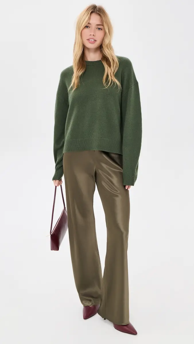 Theory Cashmere Crew Neck Sweater | Thumbnail 5 Theory Cashmere Crew Neck Sweater | Thumbnail 5