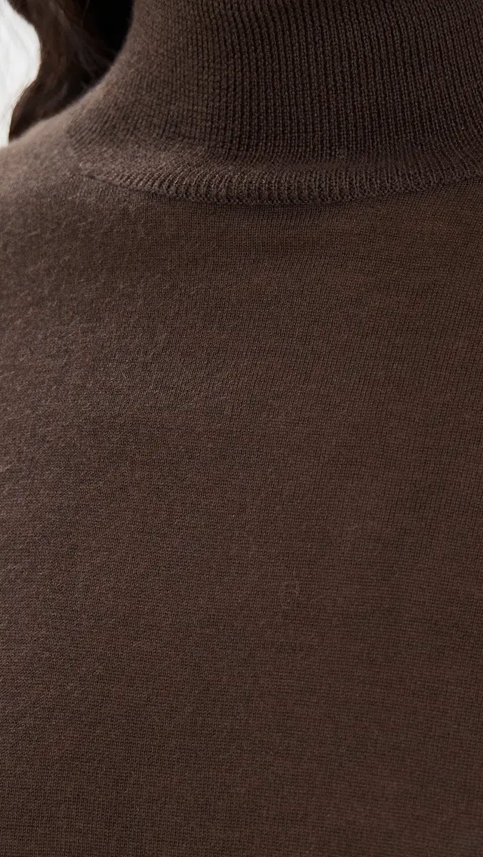 Co Long Sleeve Cashmere Turtleneck | Thumbnail 6 Co Long Sleeve Cashmere Turtleneck | Thumbnail 6