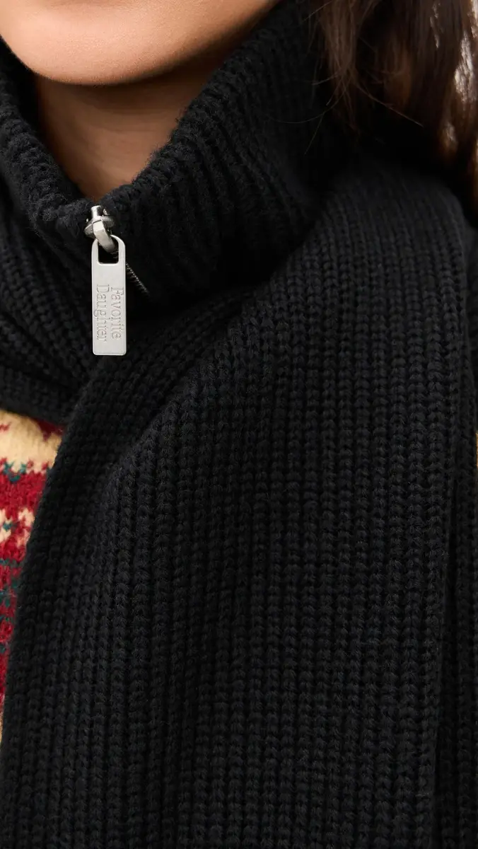 Favorite Daughter Neck Warmer Scarf | Thumbnail 6