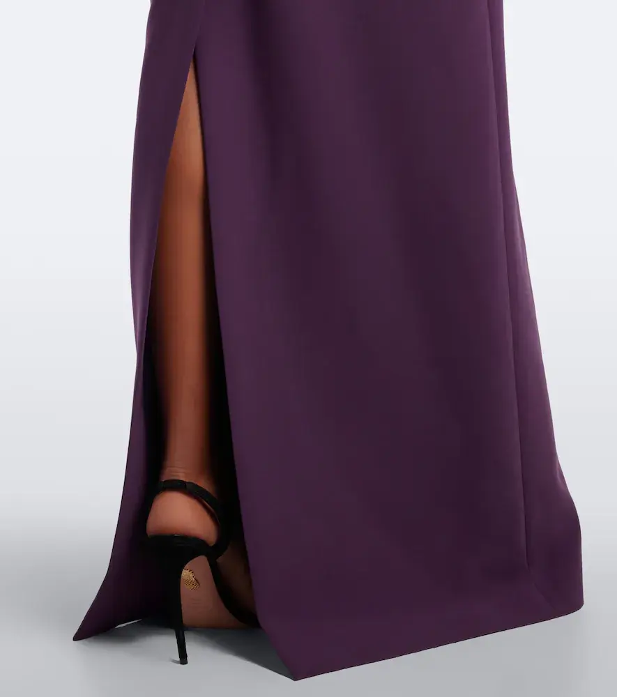 Carolina Herrera Sofia crêpe gown | Thumbnail 3 Carolina Herrera Sofia crêpe gown | Thumbnail 3