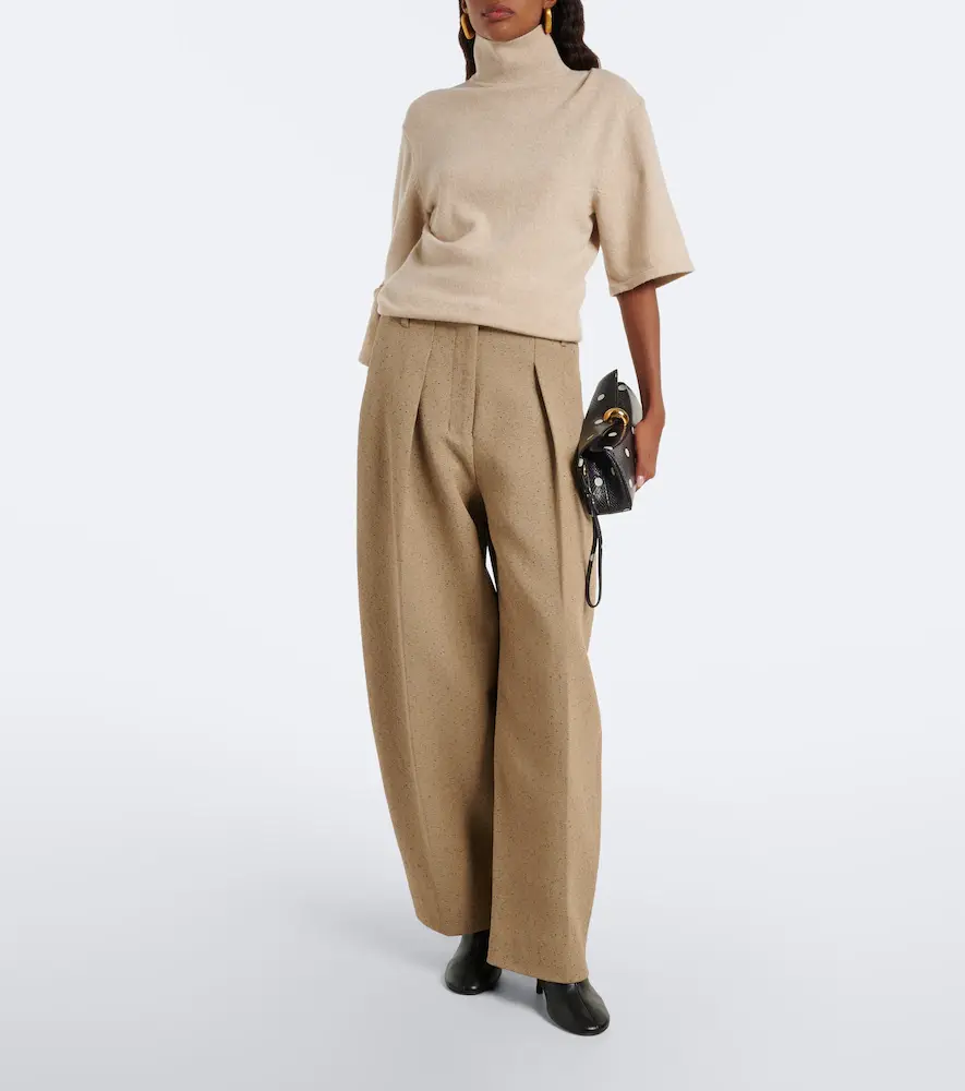 Jacquemus Valérie polka-dot leather clutch | Thumbnail 7 Jacquemus Valérie polka-dot leather clutch | Thumbnail 7