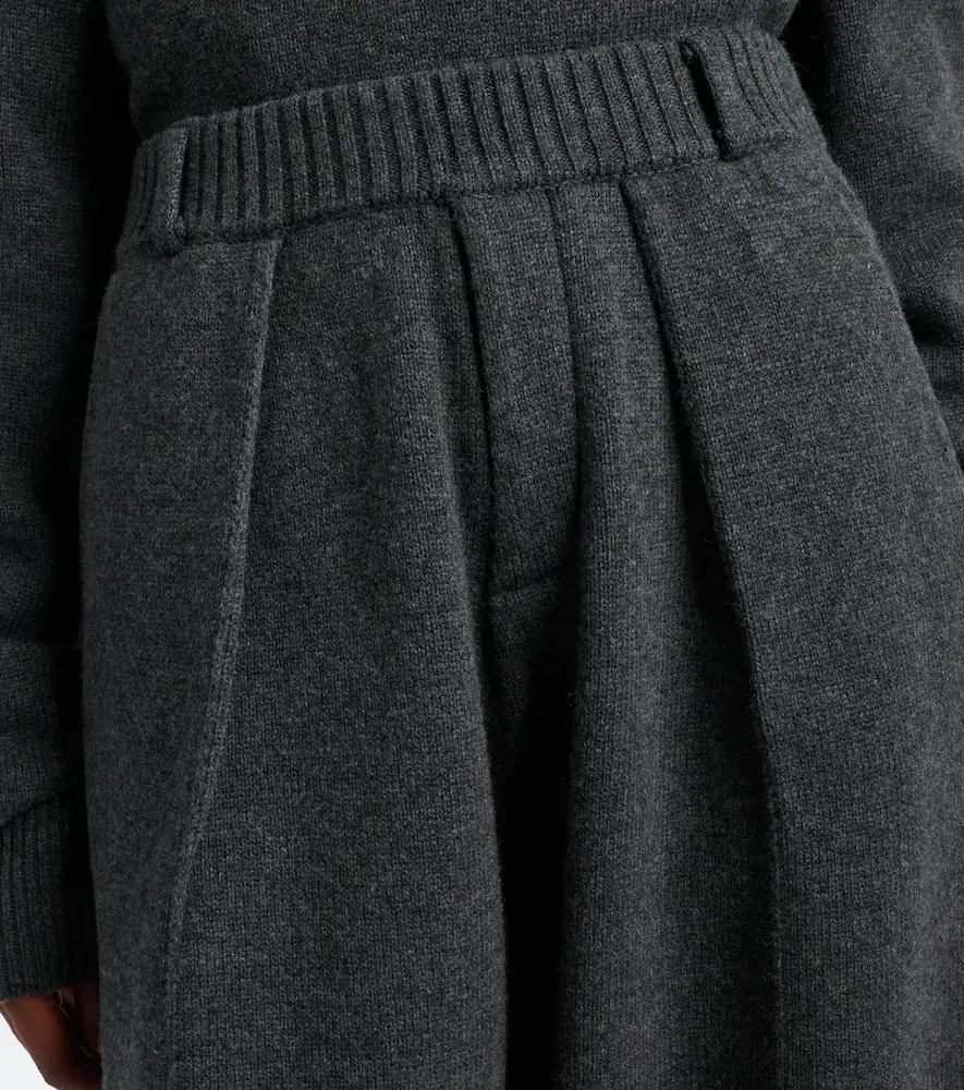 Coperni Wool and cashmere tapered pants | Thumbnail 2 Coperni Wool and cashmere tapered pants | Thumbnail 2