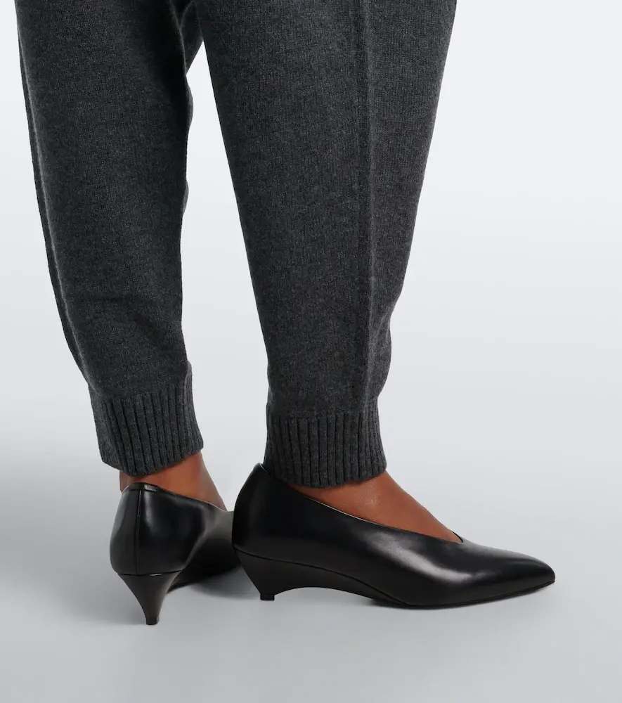 Coperni Wool and cashmere tapered pants | Thumbnail 5 Coperni Wool and cashmere tapered pants | Thumbnail 5