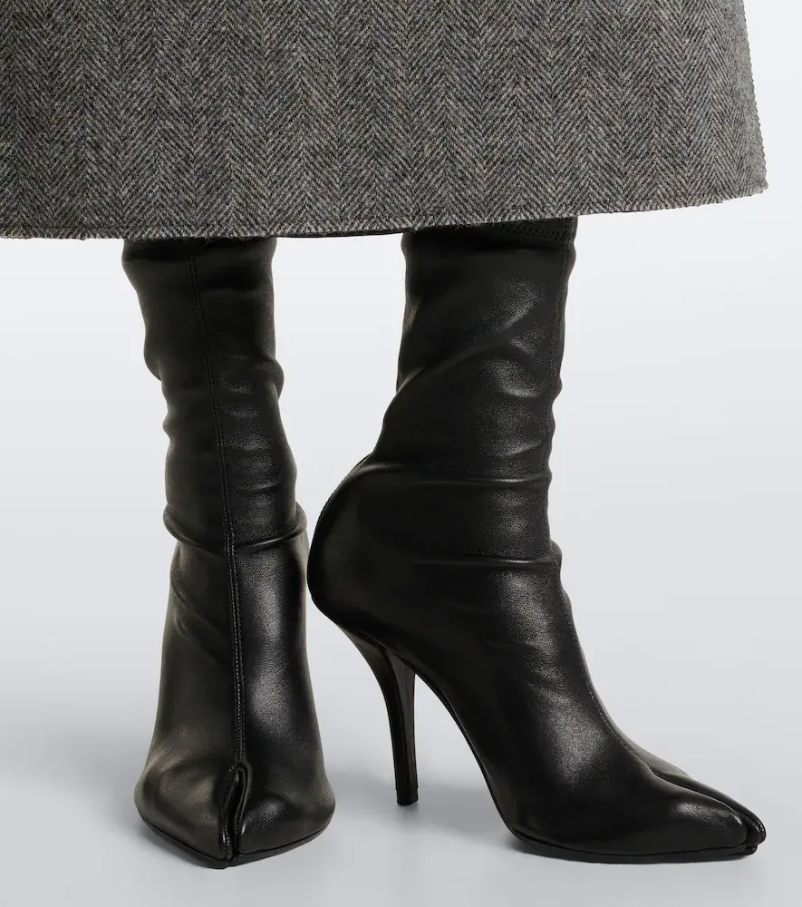 Maison Margiela Tabi Claw leather ankle boots | Thumbnail 6