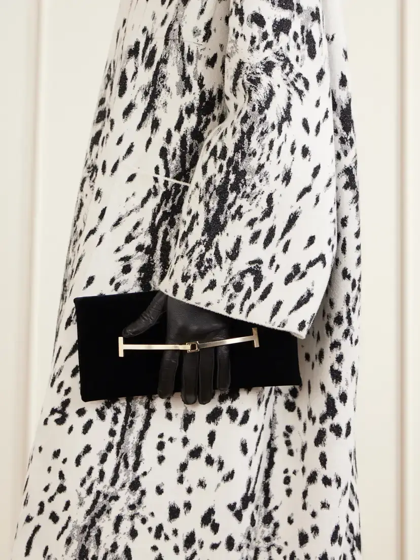 Tom Ford Velvet Clutch | Thumbnail 4