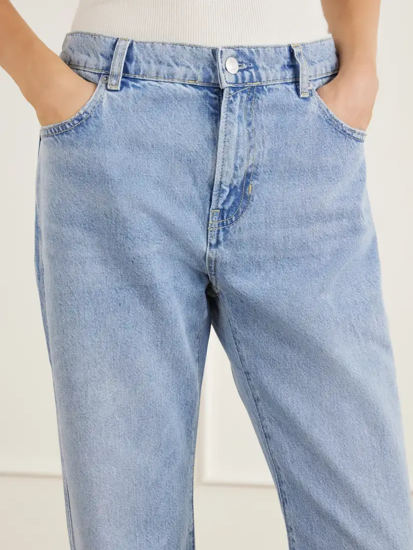Guest In Residence Weekender Frayed Mid-rise Straight-leg Jeans | Thumbnail 5 Guest In Residence Weekender Frayed Mid-rise Straight-leg Jeans | Thumbnail 5