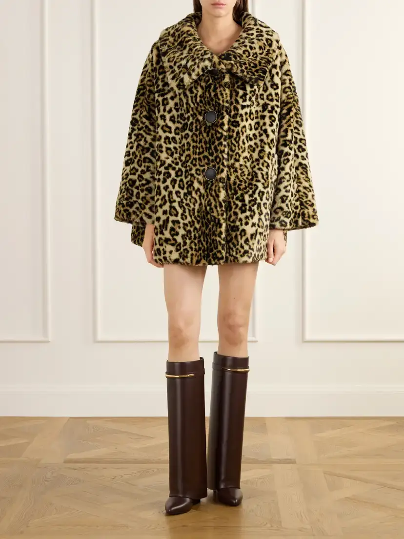Givenchy Cape-effect Leopard-print Plush Coat | Thumbnail 5 Givenchy Cape-effect Leopard-print Plush Coat | Thumbnail 5