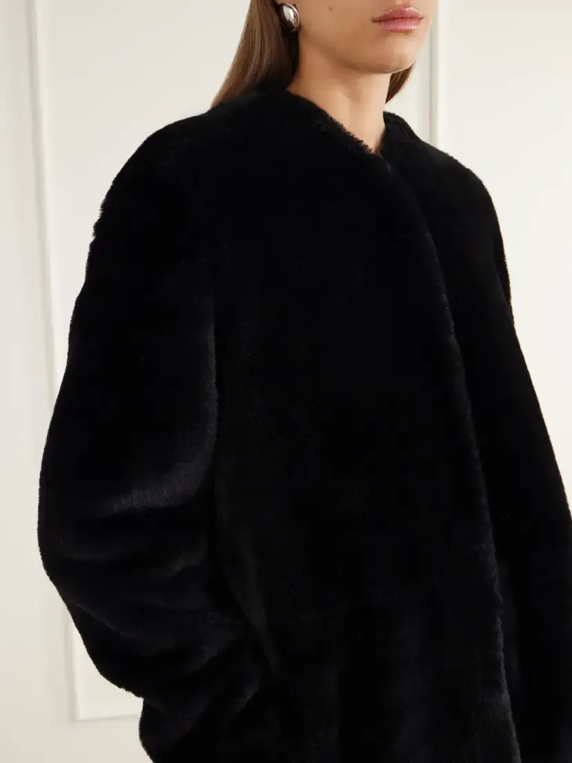 TOTEME Collarless Shearling Coat | Thumbnail 4 TOTEME Collarless Shearling Coat | Thumbnail 4