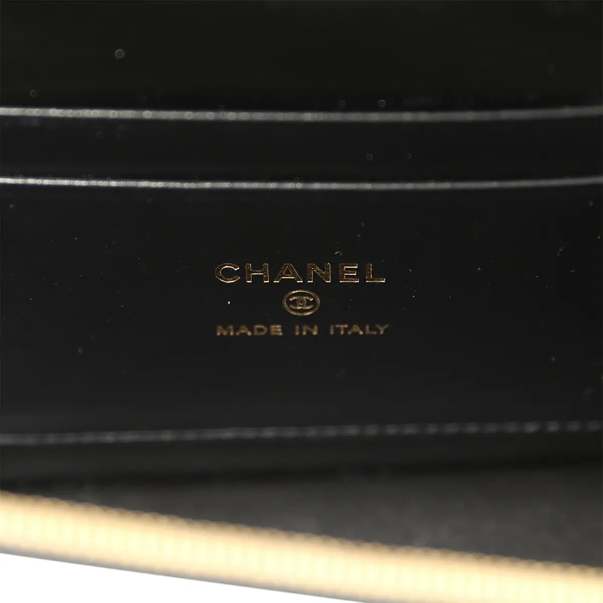 Chanel Chanel Large East West Top Handle Long Vanity Case with Chain Black Embossed Croc Calfskin Gold Hardware | Thumbnail 9