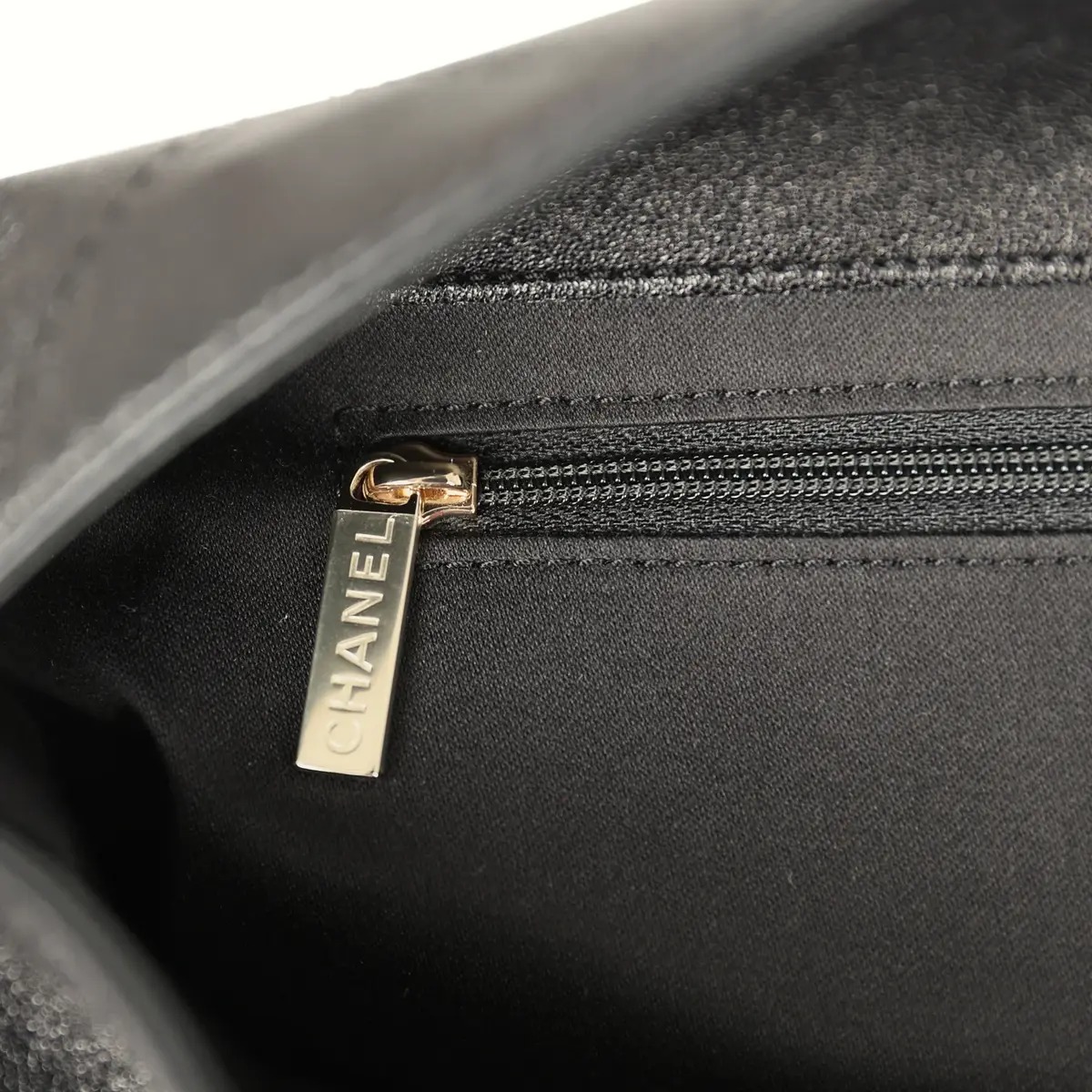 Chanel Chanel Maxi "Slouchy Mood" Hobo Shoulder Bag Black Shiny Calfskin Light Gold Hardware | Thumbnail 9 Chanel Chanel Maxi "Slouchy Mood" Hobo Shoulder Bag Black Shiny Calfskin Light Gold Hardware | Thumbnail 9