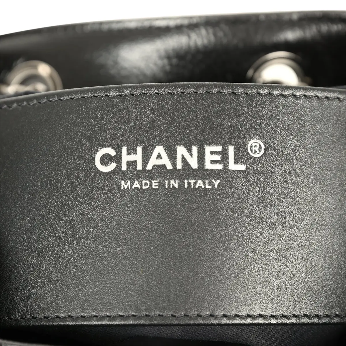 Chanel Chanel Medium 25 Hobo Bag Black Shiny Crumpled Calfskin Mixed Silver Hardware | Thumbnail 10 Chanel Chanel Medium 25 Hobo Bag Black Shiny Crumpled Calfskin Mixed Silver Hardware | Thumbnail 10