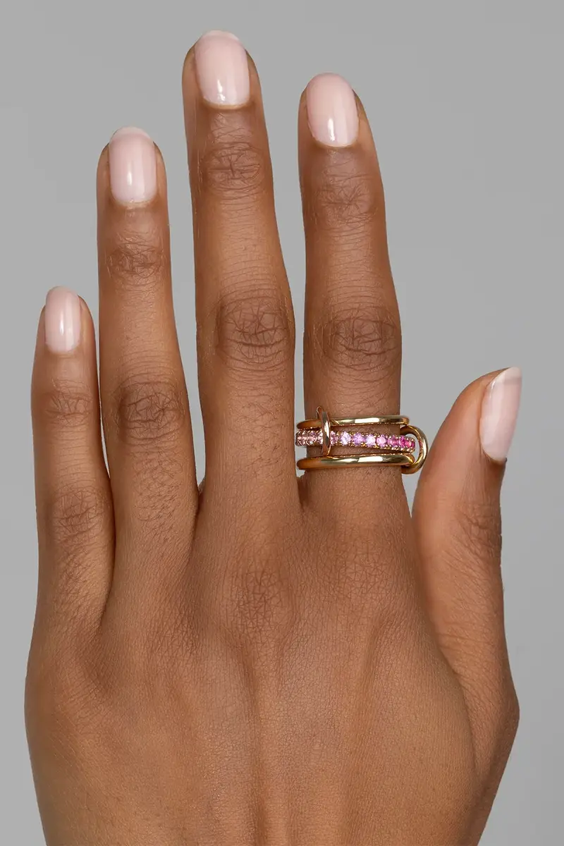 Spinelli Kilcollin Pink Sapphire Ombre Petunia Three Link Ring | Thumbnail 4
