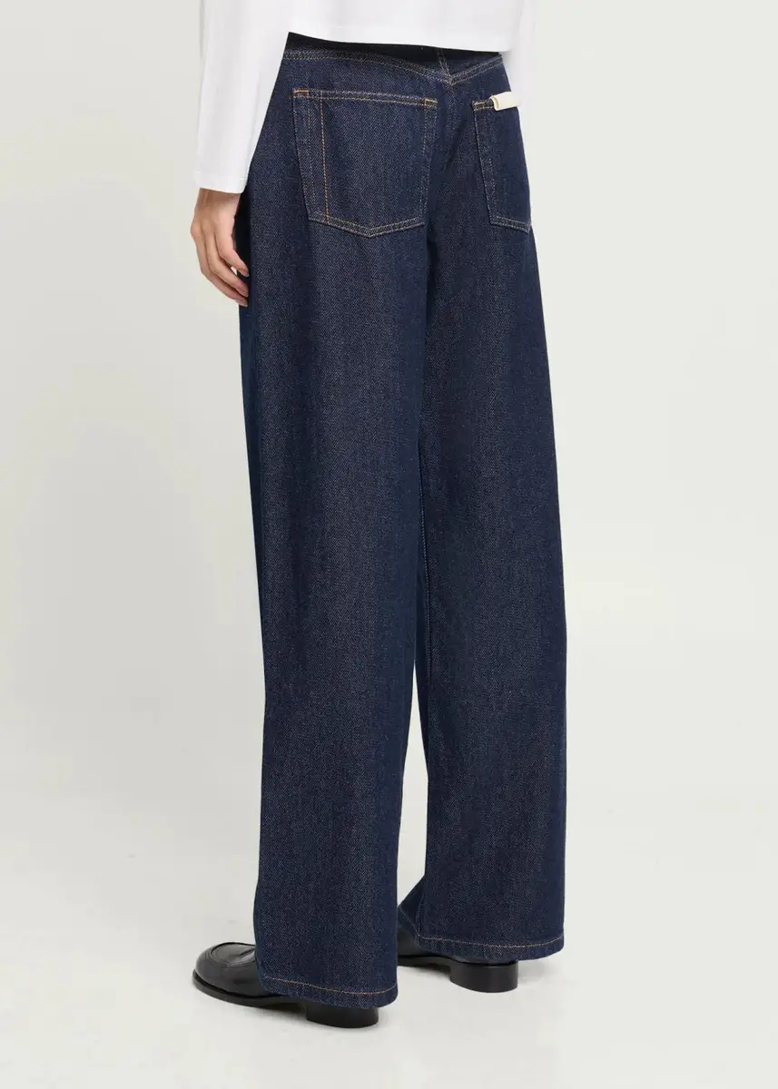 STILL HERE Cool Low-Rise Straight Denim Jeans | Thumbnail 3