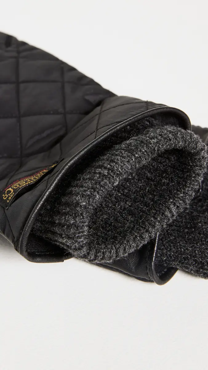 Polo Ralph Lauren Touch Quilted Field Glove with Label | Thumbnail 4 Polo Ralph Lauren Touch Quilted Field Glove with Label | Thumbnail 4