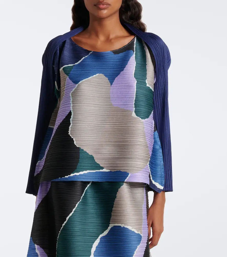 Pleats Please Issey Miyake Surprise! printed pleated top | Thumbnail 5 Pleats Please Issey Miyake Surprise! printed pleated top | Thumbnail 5
