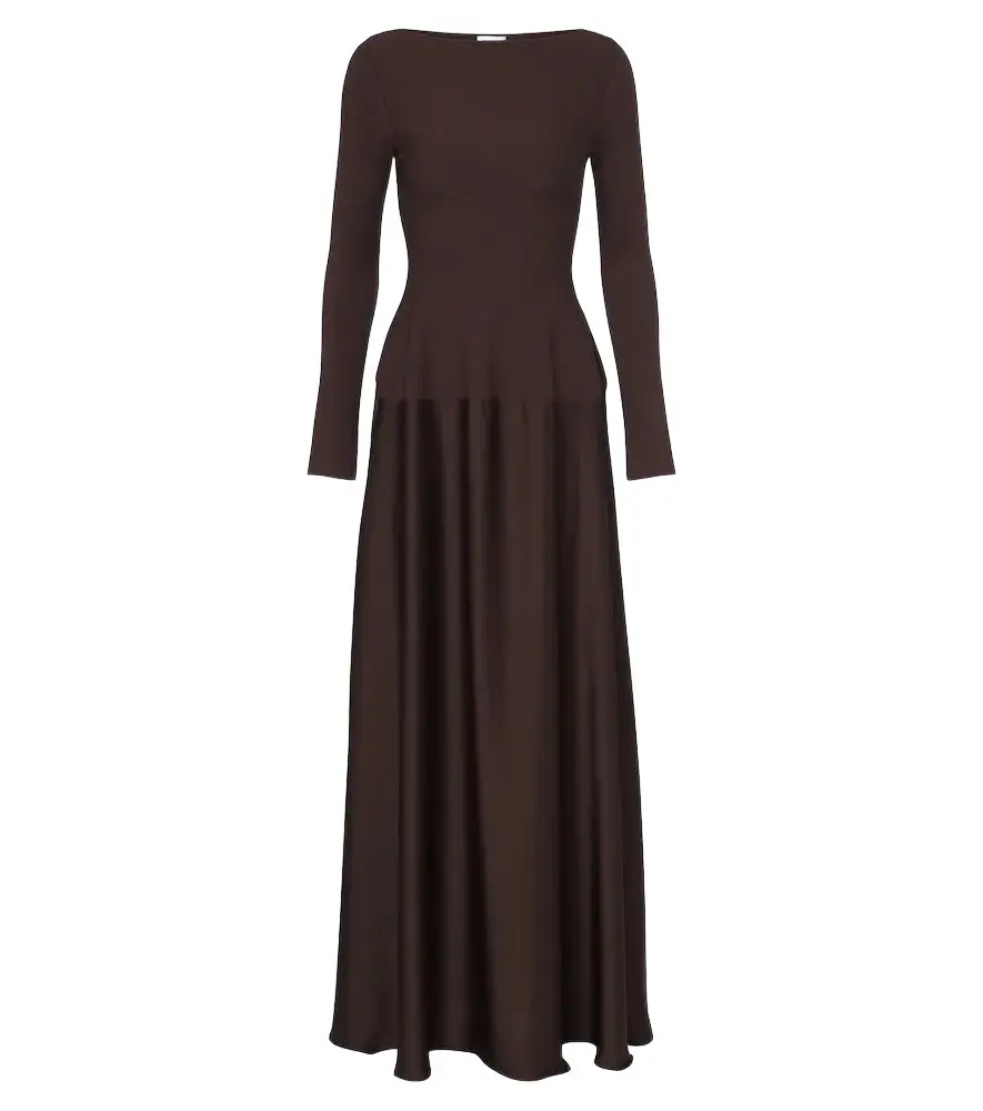 Paola knitted satin gown Paola knitted satin gown