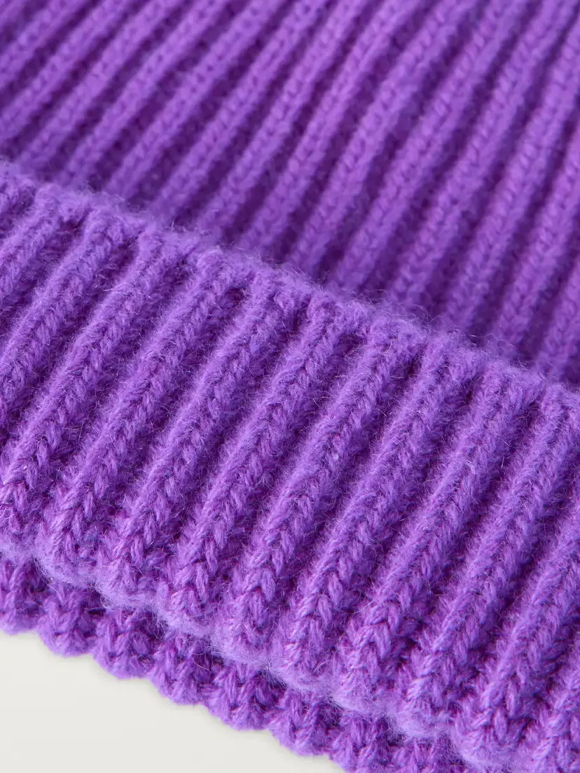 Johnstons of Elgin Lovat Cashmere Beanie | Thumbnail 3