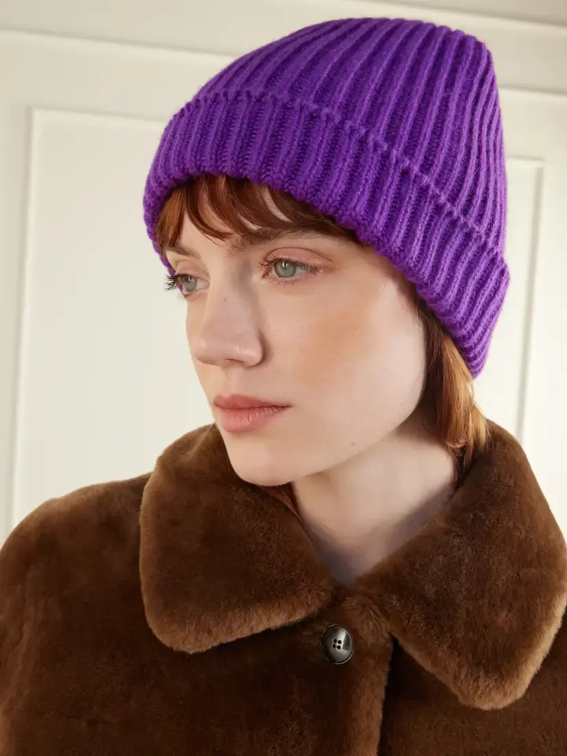 Johnstons of Elgin Lovat Cashmere Beanie | Thumbnail 4
