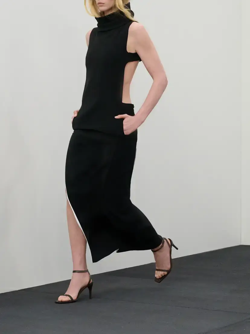 Courrèges Cut-out Crepe Maxi Dress | Thumbnail 6