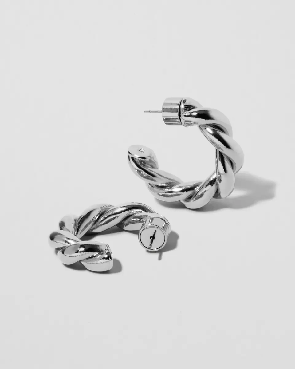 Jennifer Fisher Jennifer Fisher Twisted Lilly Huggies | Thumbnail 2 Jennifer Fisher Jennifer Fisher Twisted Lilly Huggies | Thumbnail 2