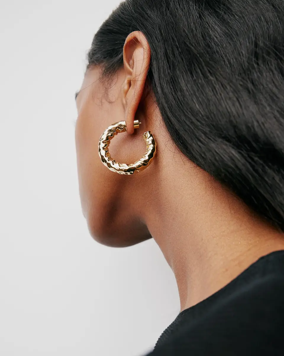 Jennifer Fisher Jennifer Fisher 1 Maeve Mini Hoops | Thumbnail 2