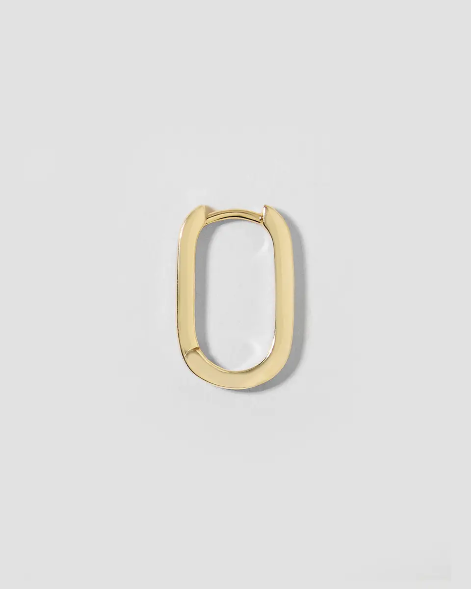 Jennifer Fisher Jennifer Fisher 18k Elongated Link Huggie | Thumbnail 2 Jennifer Fisher Jennifer Fisher 18k Elongated Link Huggie | Thumbnail 2