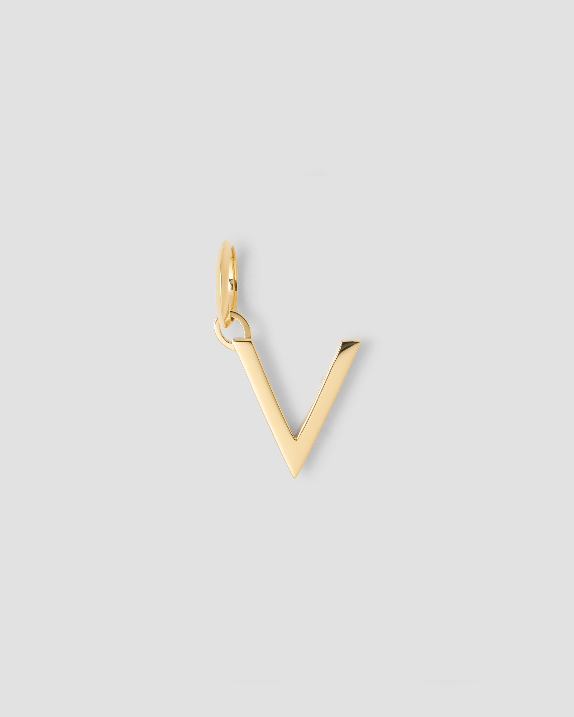 Jennifer Fisher Jennifer Fisher Minimal Block Letter Charm in 14K Yellow Gold V