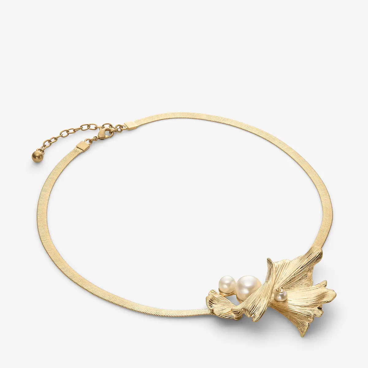 Jimmy Choo Wave Pearl Necklace | Thumbnail 3 Jimmy Choo Wave Pearl Necklace | Thumbnail 3