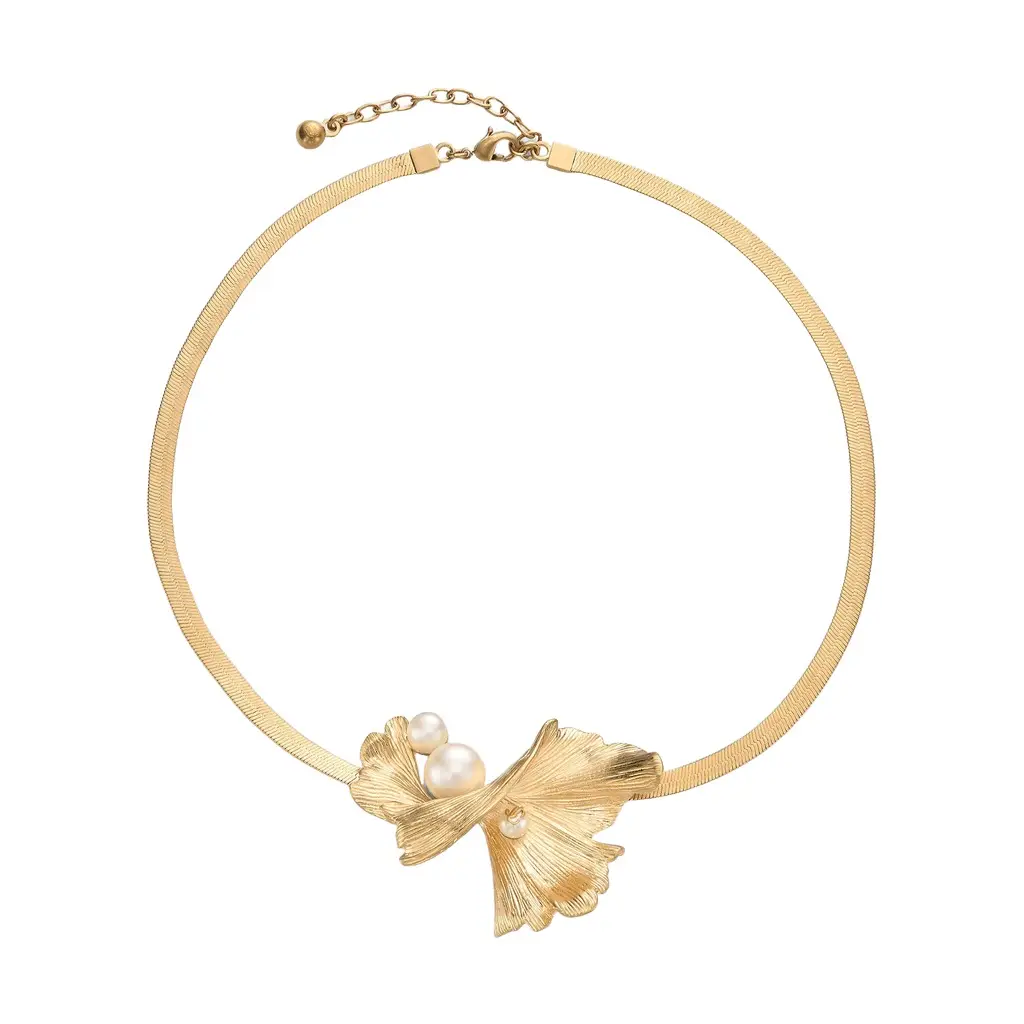 Jimmy Choo Wave Pearl Necklace