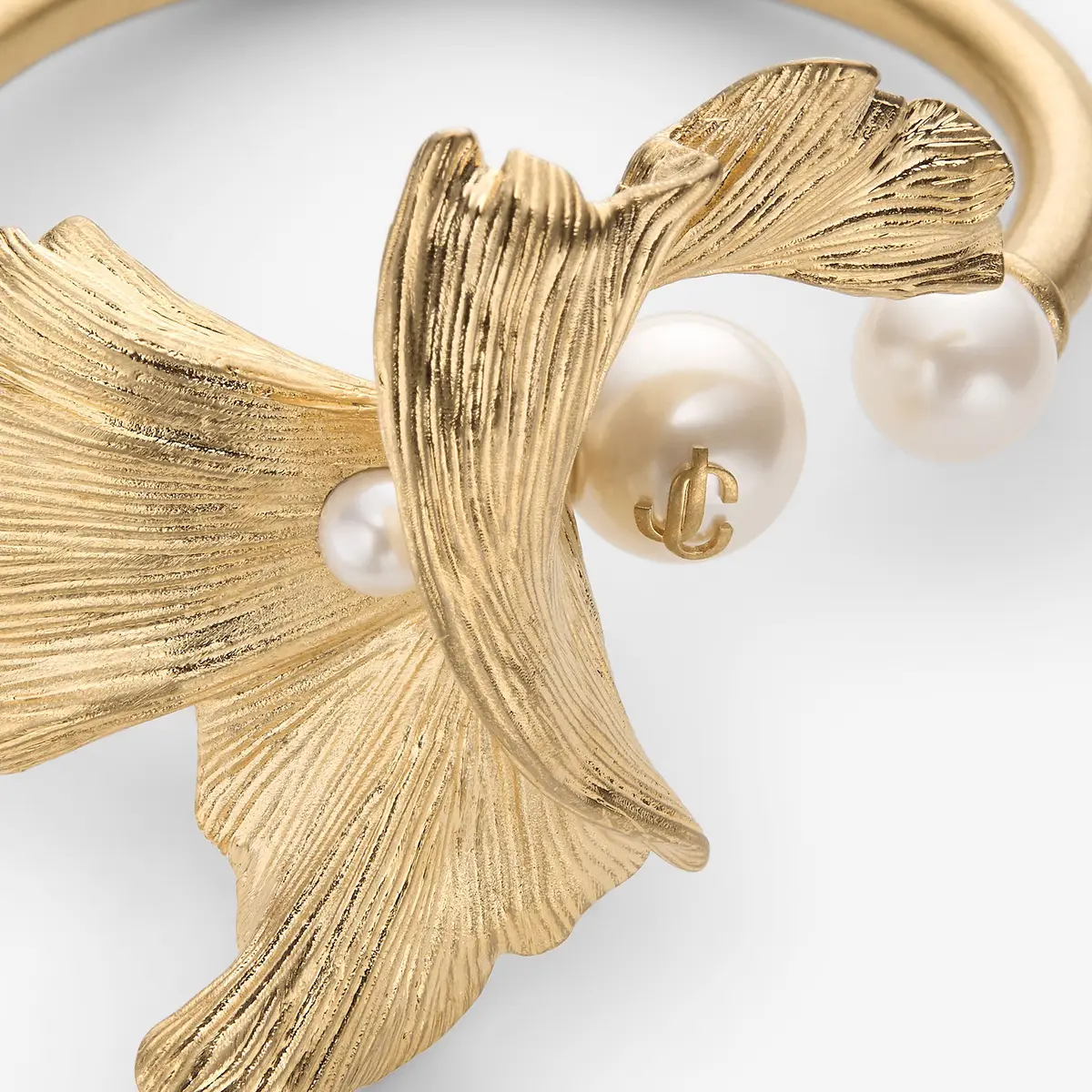 Jimmy Choo Wave Pearl Cuff | Thumbnail 4 Jimmy Choo Wave Pearl Cuff | Thumbnail 4