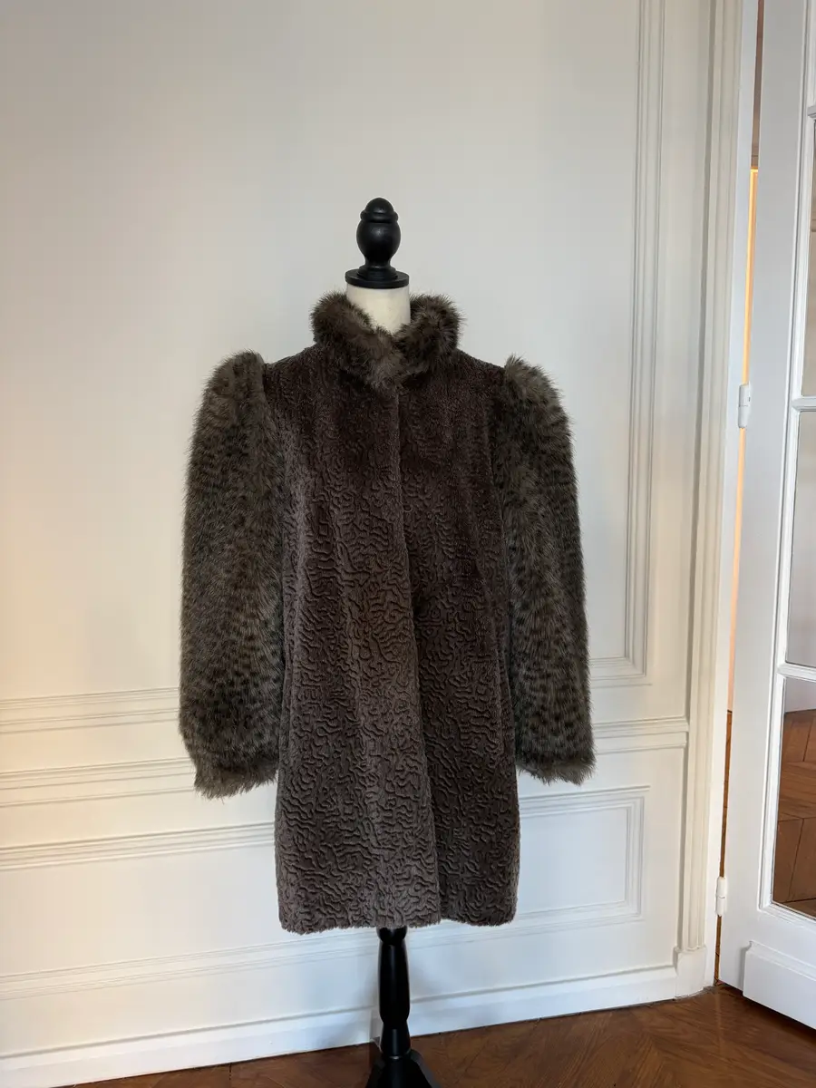 Jen Wonders Studio Taupe Faux Fur Coat | Thumbnail 2 Jen Wonders Studio Taupe Faux Fur Coat | Thumbnail 2