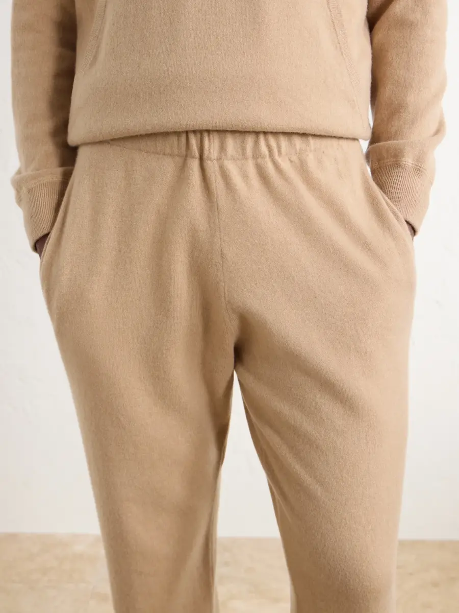 Ghiaia Cashmere Tapered Cashmere Sweatpants - Men | Thumbnail 5 Ghiaia Cashmere Tapered Cashmere Sweatpants - Men | Thumbnail 5